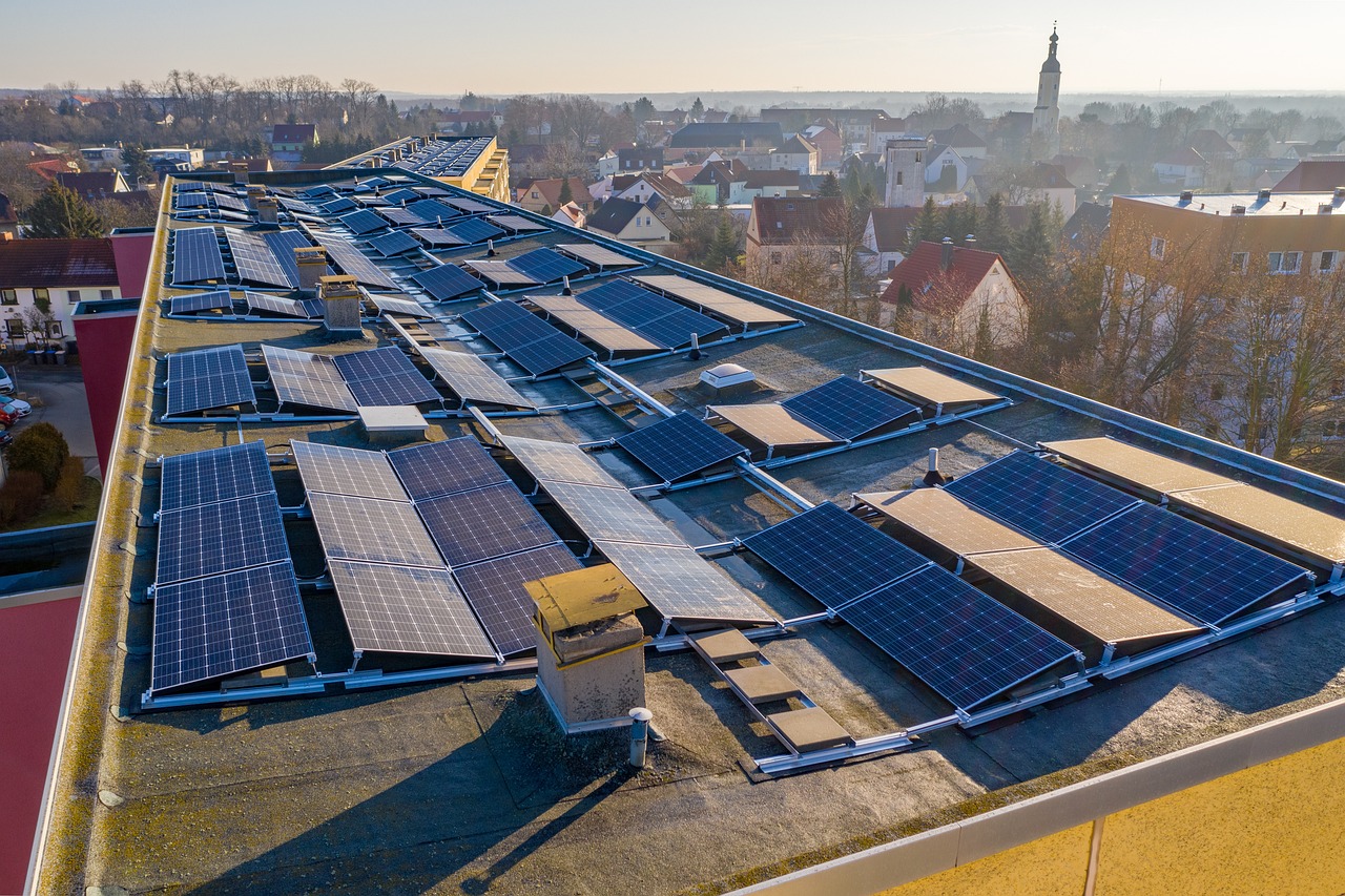 Photovoltaik Versicherung, Brandschutz, Firmengelände, Gebäude, Seeblickmakler am Bodensee, Josef Mager